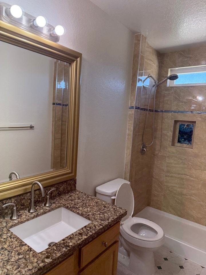 16321 Siskiyou Rd #3 - Photo 6 of 13