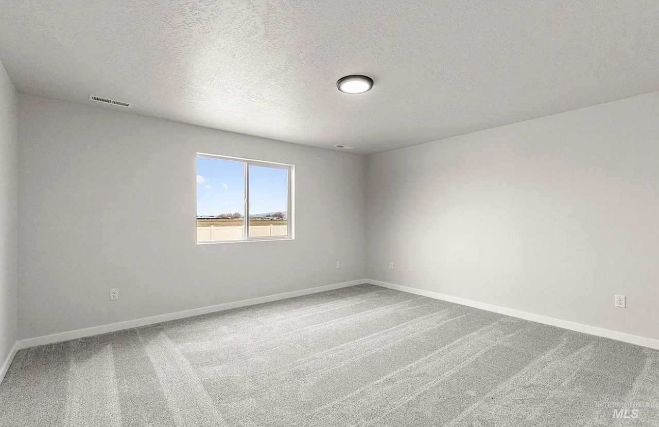 5270 E Phelps Lake Dr - Photo 6 of 7