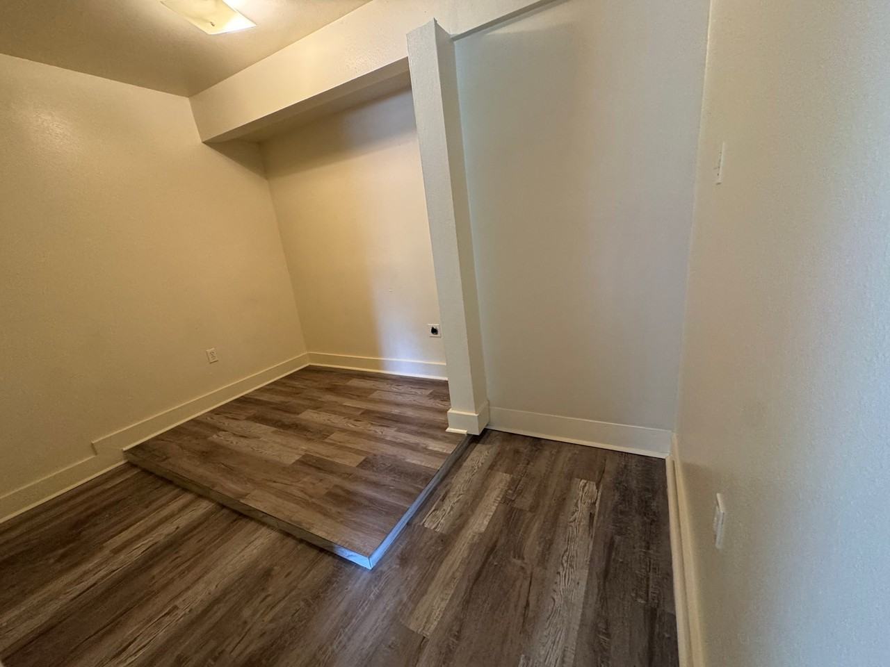 5855 Clayton Dr - Photo 5 of 10