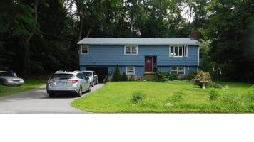 featured image of 199 Oak St