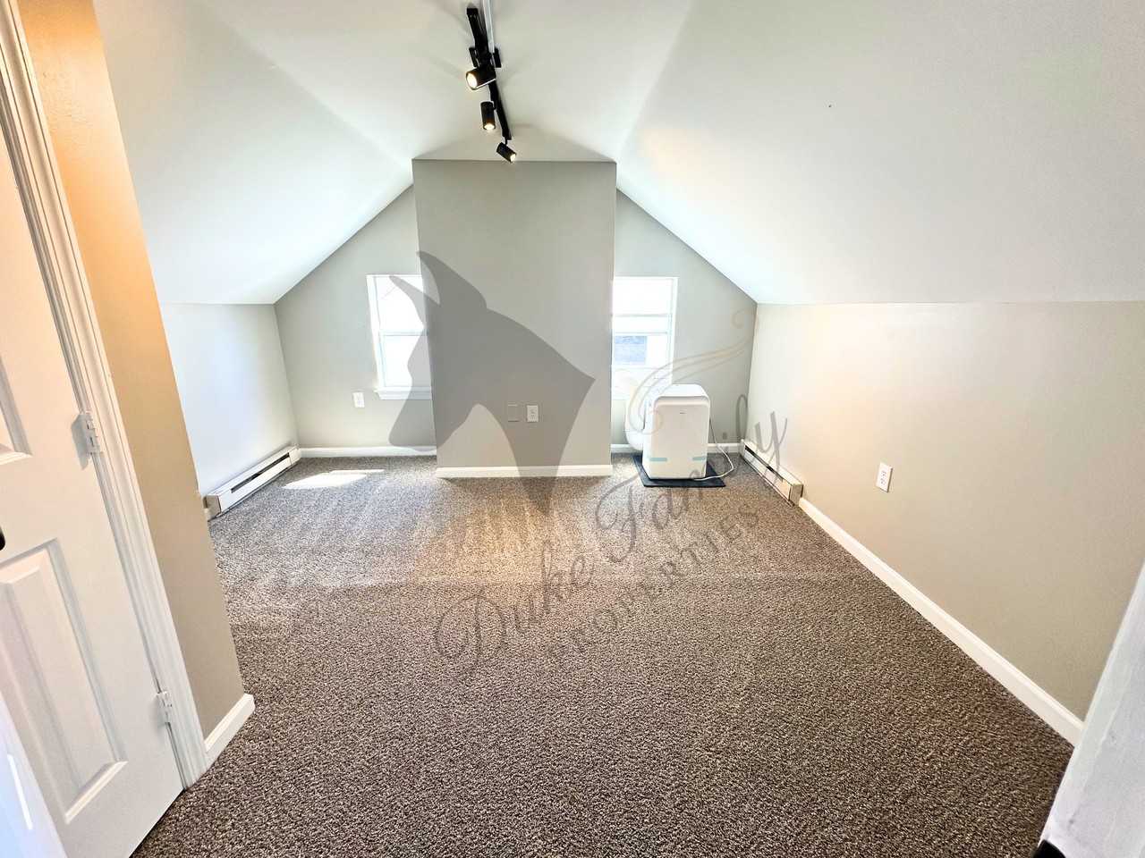 610 N Queen St #610 - Photo 4 of 14