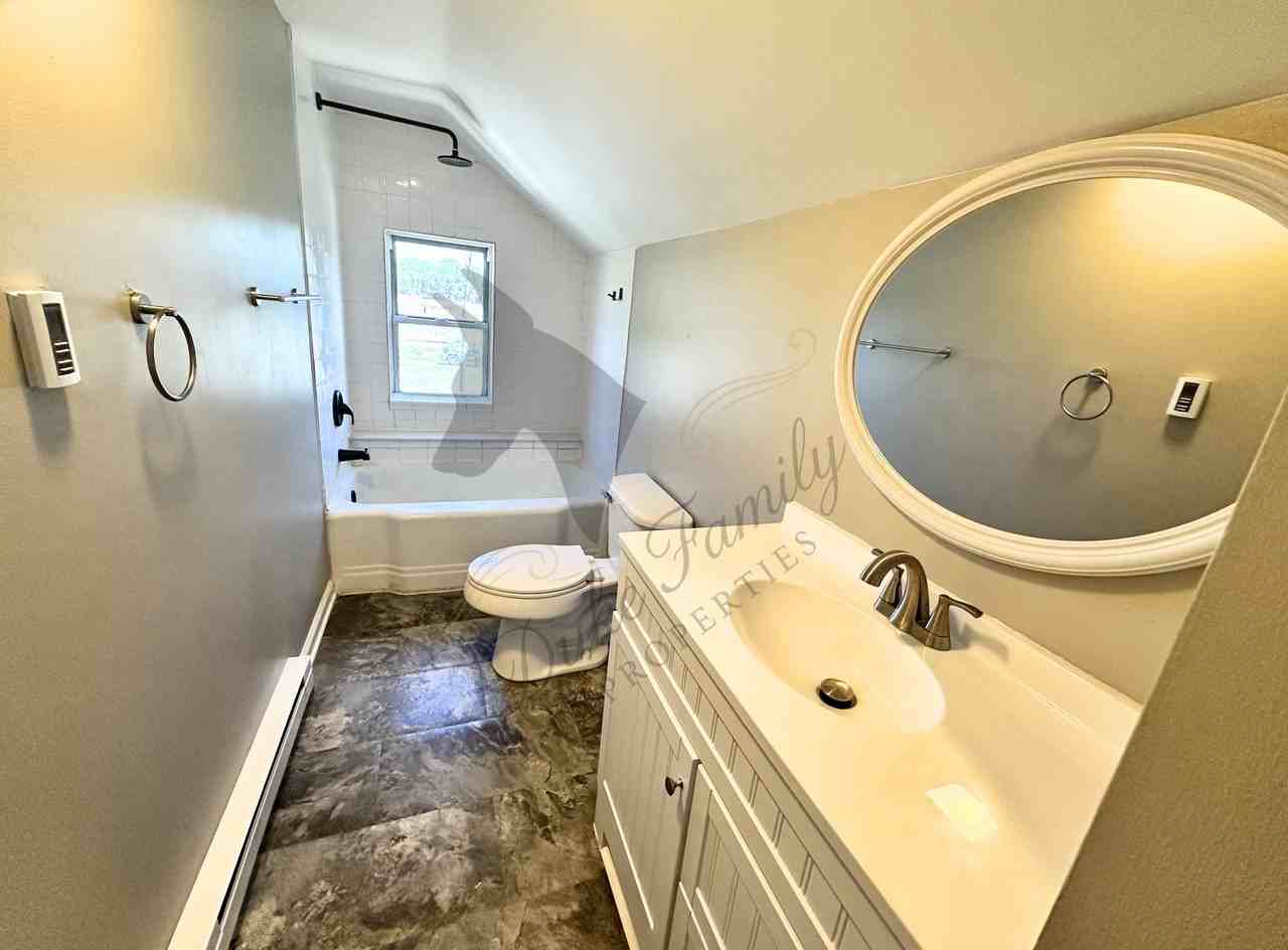 610 N Queen St #610 - Photo 5 of 14
