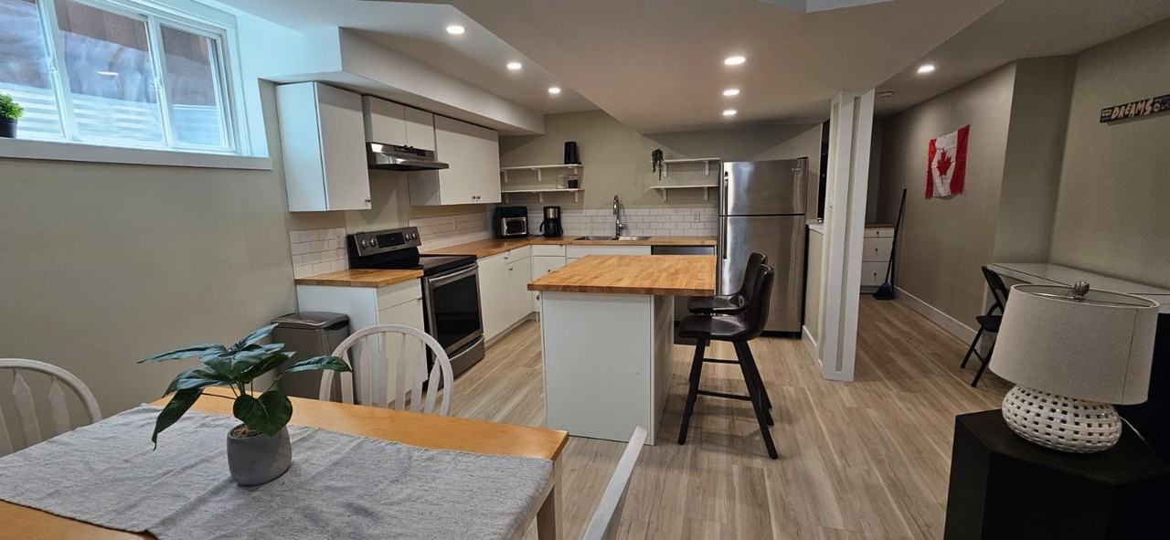 1846 Foxwood Avenue #2 - Photo 4 of 11