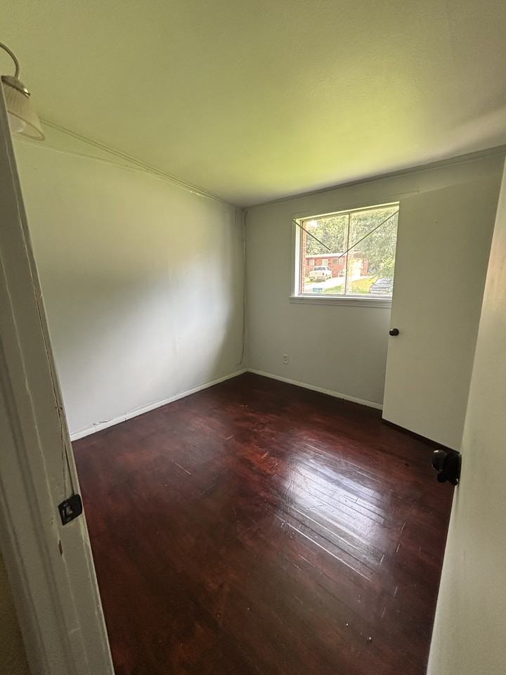 5350 8th Street Ext #NA - Photo 4 of 11