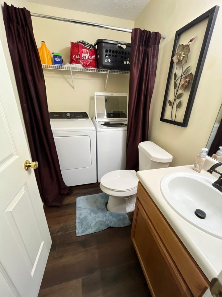 6956 Gallant Cir Se #23 - Photo 4 of 10