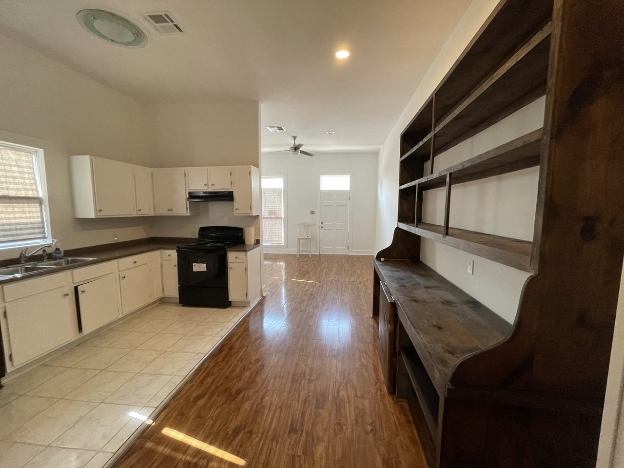 4810 Annunciation St #NA - Photo 6 of 13