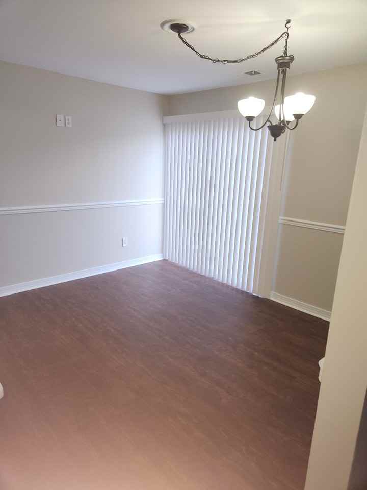 1025 Oaklyn Ct #1025 - Photo 7 of 17