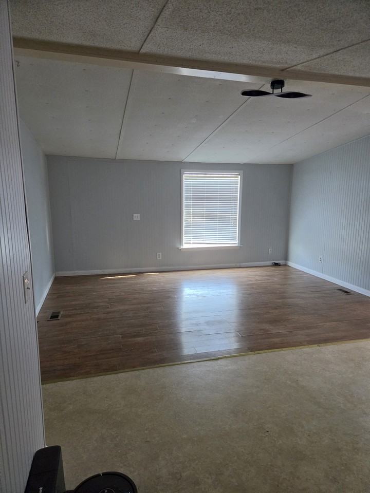 288 Peeler Rd #NA - Photo 2 of 12
