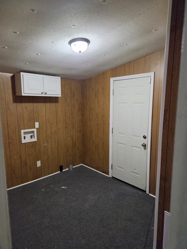 288 Peeler Rd #NA - Photo 7 of 12