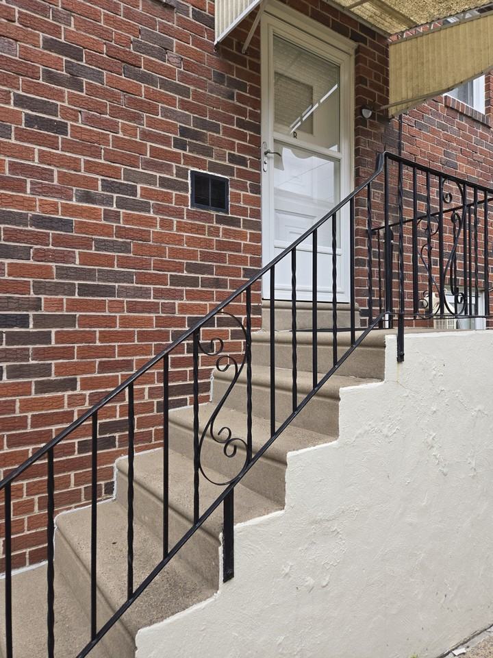 1819 Beyer Ave #B - Photo 3 of 24