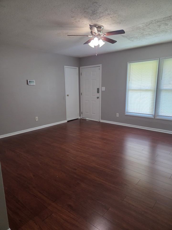 8320 Kendrick Rd #NA - Photo 7 of 18