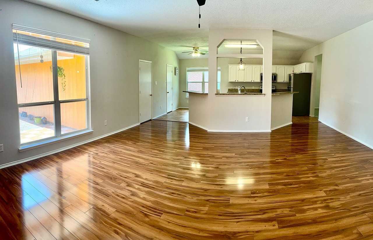 118 Arbor Ridge Dr #NA - Photo 3 of 15