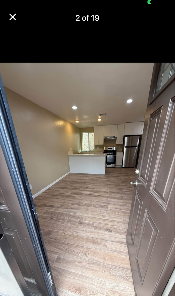 627 S Rowan Ave #NA - Photo 4 of 16