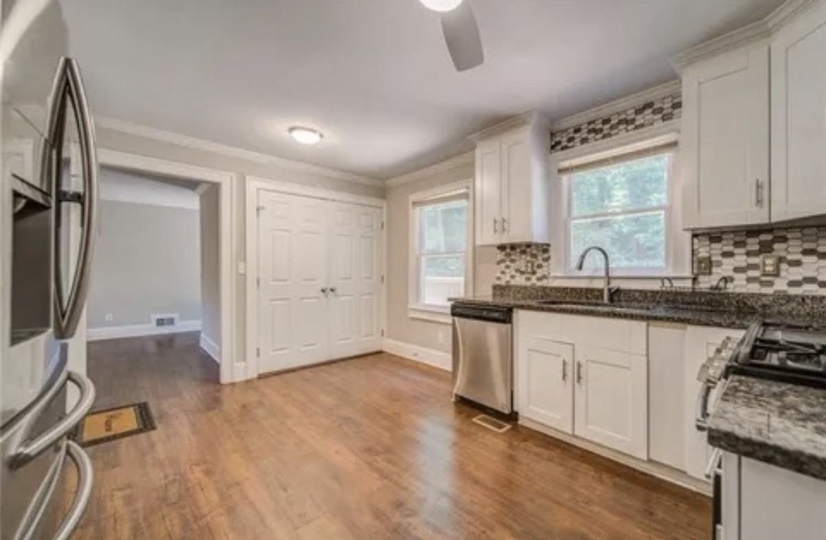 6472 Swift Creek Dr #NA - Photo 5 of 7