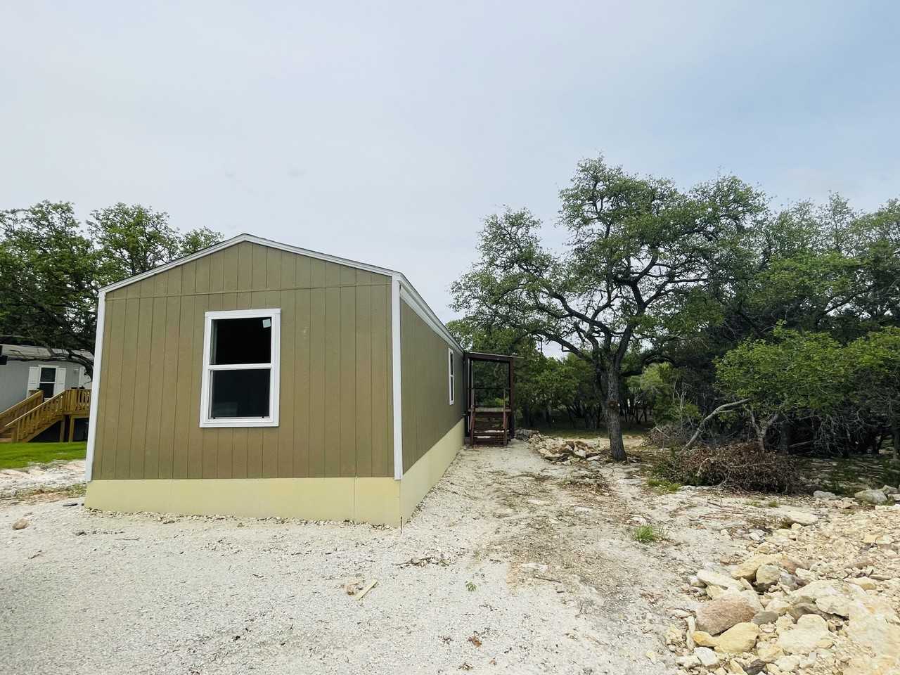 459 Clay Rdg #NA - Photo 3 of 24