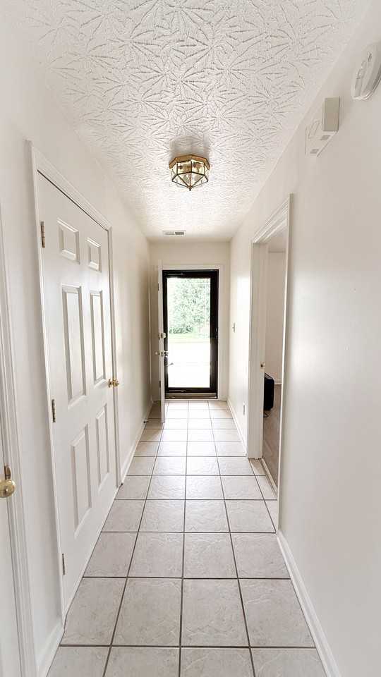 114 Irving Ln #NA - Photo 3 of 12