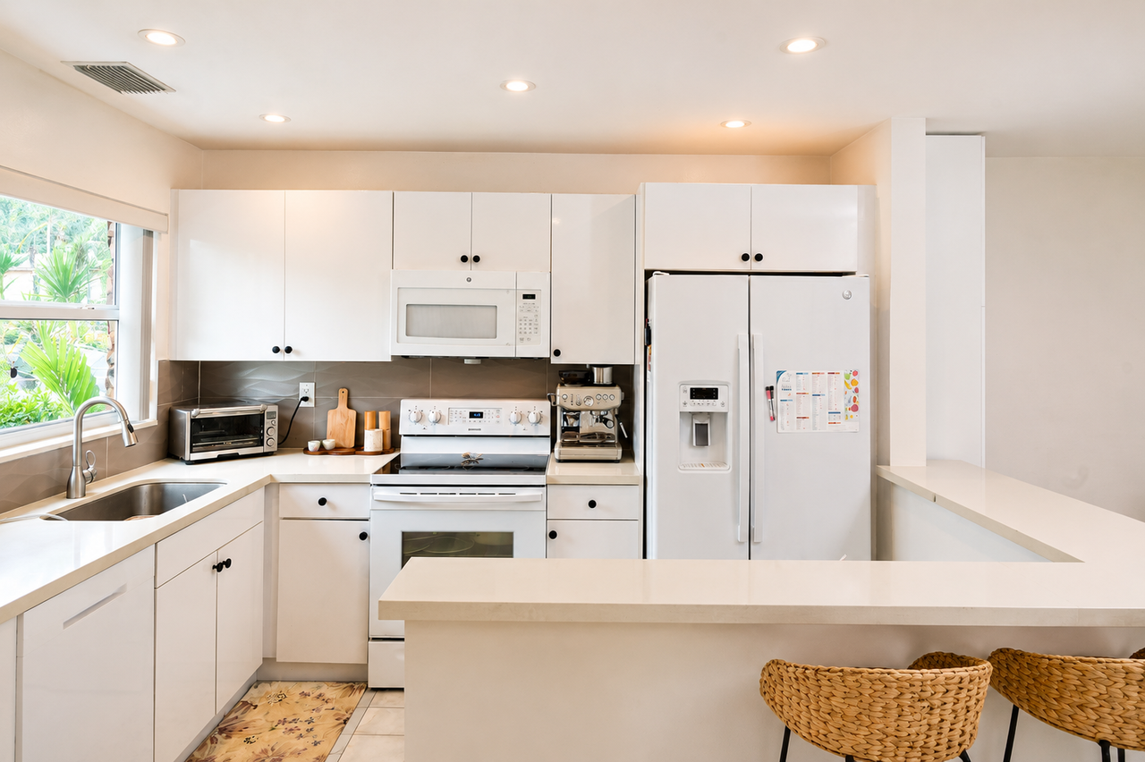 450 Se 7th St #232 - Photo 3 of 37