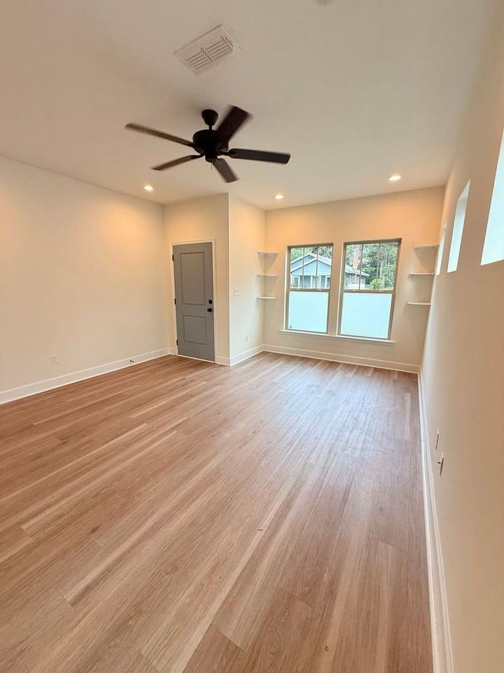 1327 N. Bronough St. - Photo 3 of 27