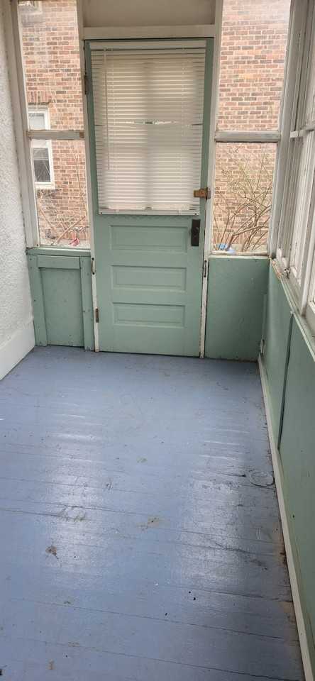 469 Ontario St #1 - Photo 2 of 5