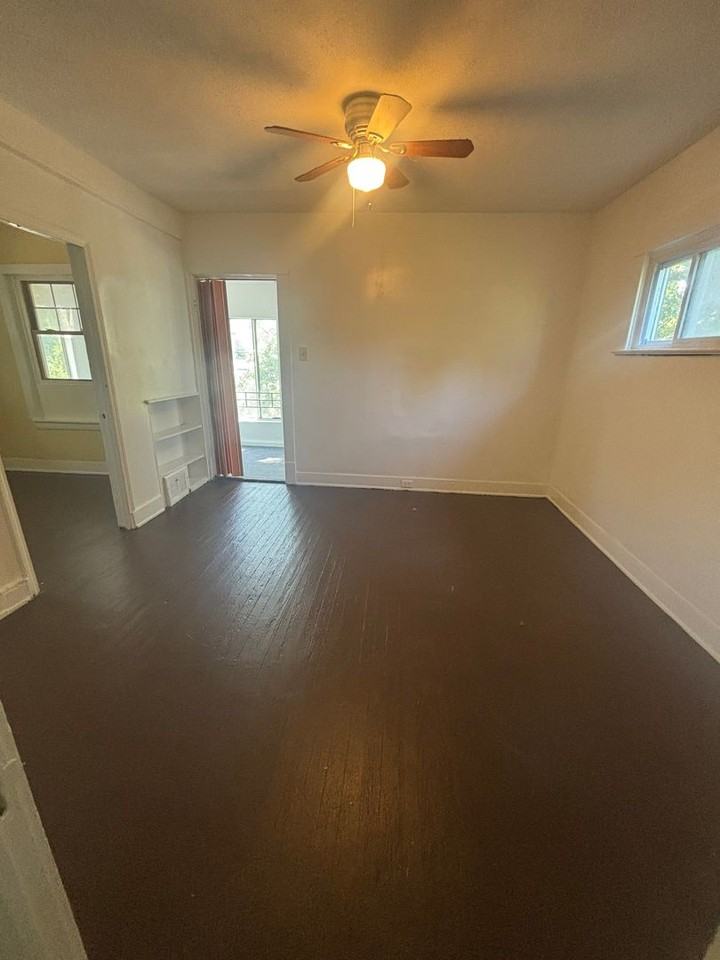 3026 E 123rd St - Photo 2 of 6