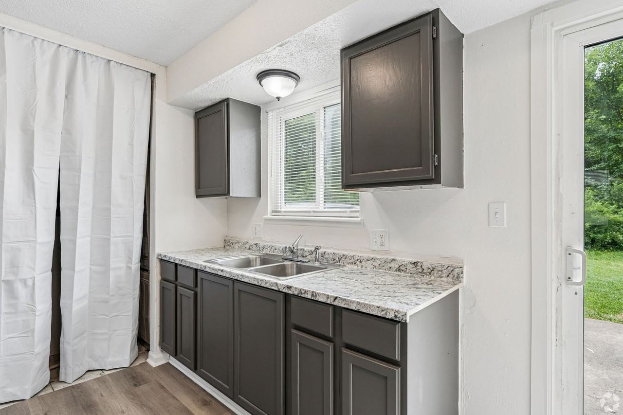 Forest Village Apartments - Photo 7 of 24