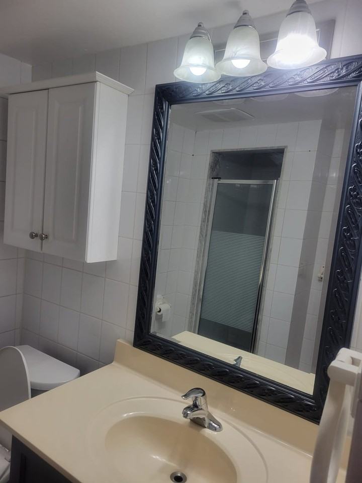 137 Maplegrove Ave - Photo 3 of 7