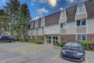332 Cedar Cres Sw - Photo 1 of 1