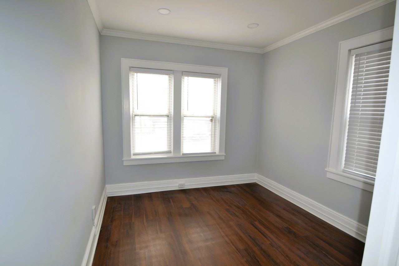 56 Hobart Place #5 - Photo 5 of 8