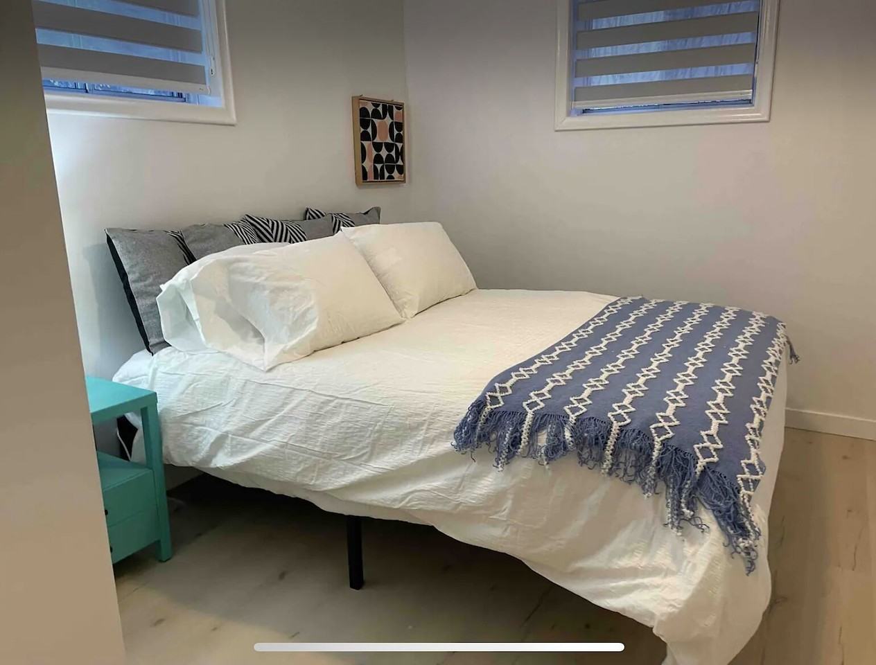 908 36 St Nw - Photo 3 of 14