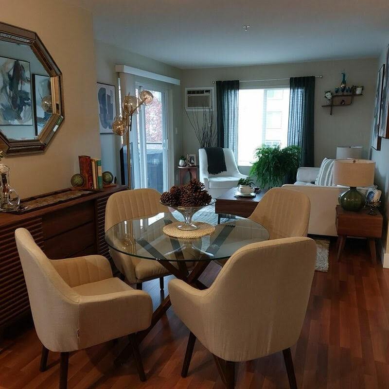 256 - 256 Hastings Avenue - Photo 6 of 12
