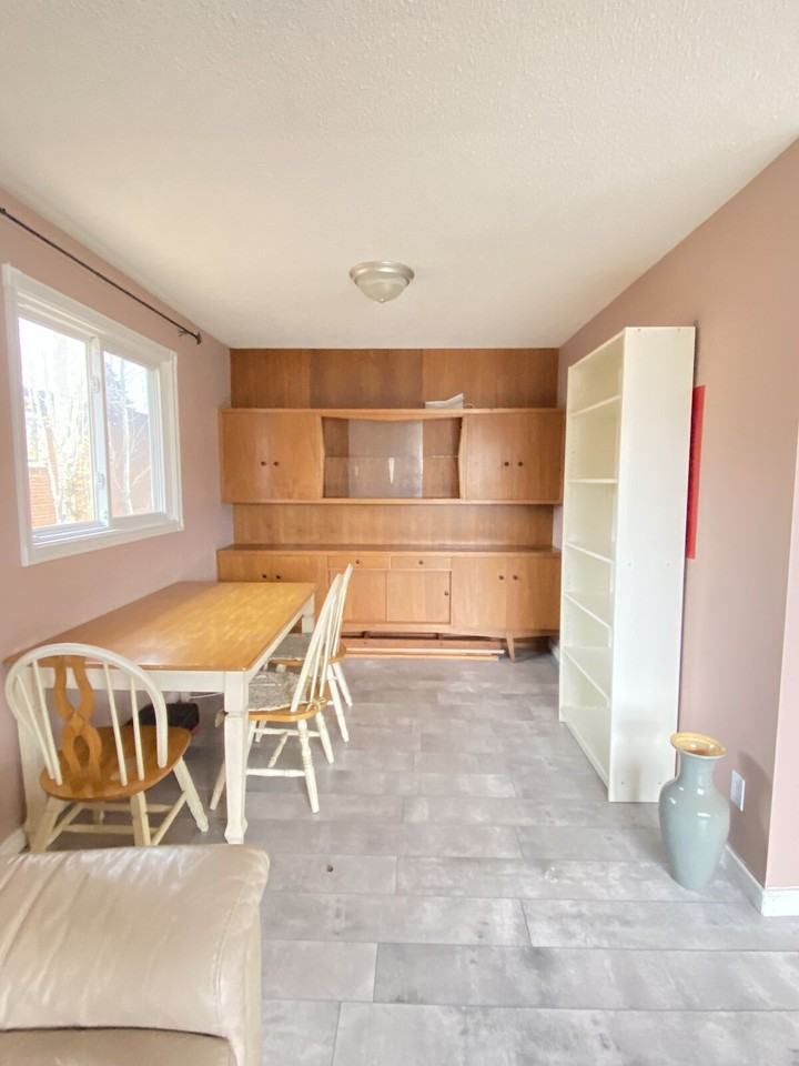 10932 38 Ave Nw - Photo 6 of 14
