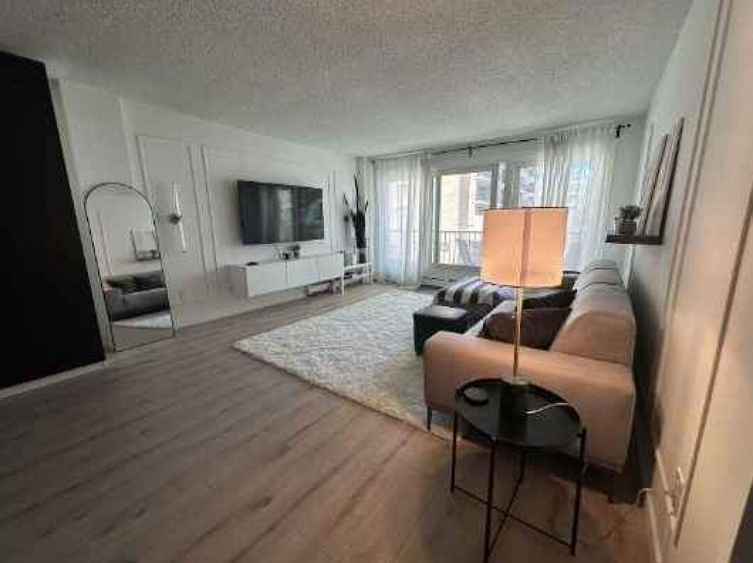 1331 15 Ave Sw - Photo 7 of 9