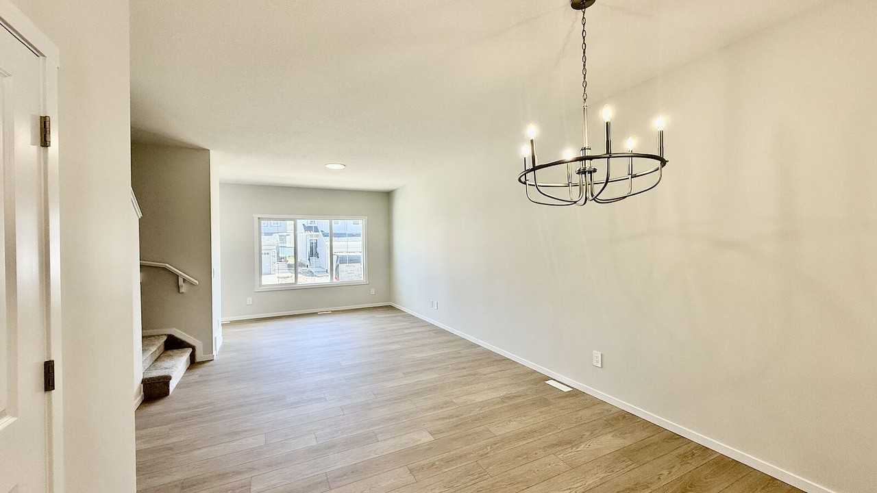 3704 213 St Nw - Photo 2 of 14