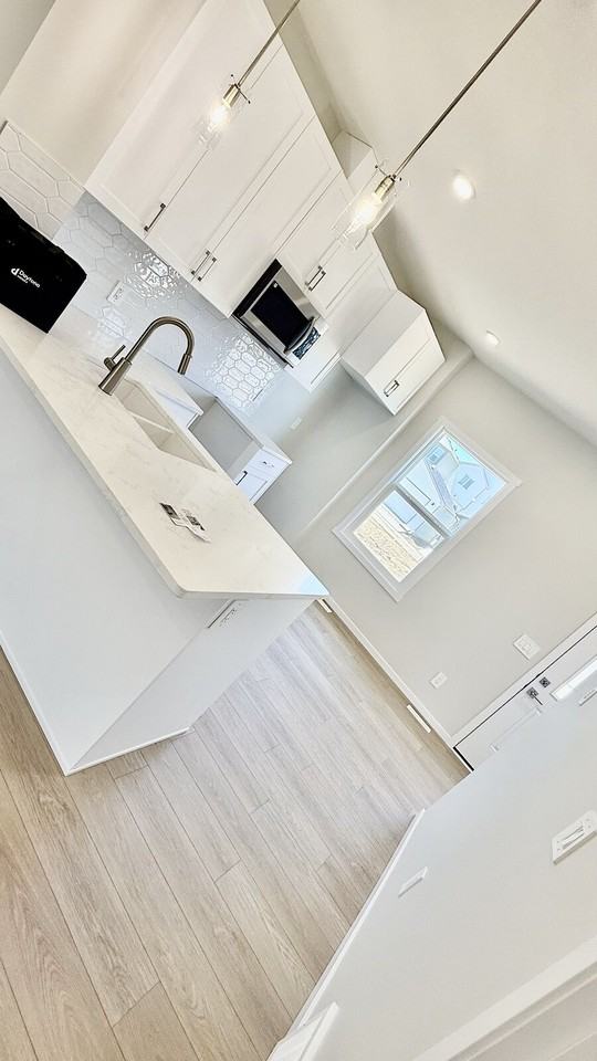 3704 213 St Nw - Photo 6 of 14