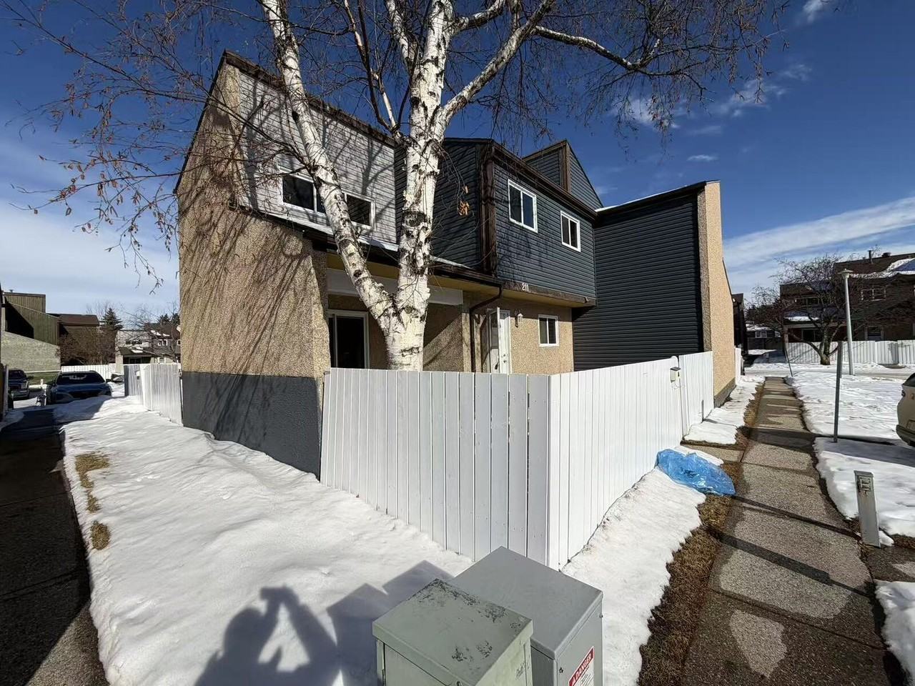 211 Kaskitayo Crt Nw - Photo 2 of 18