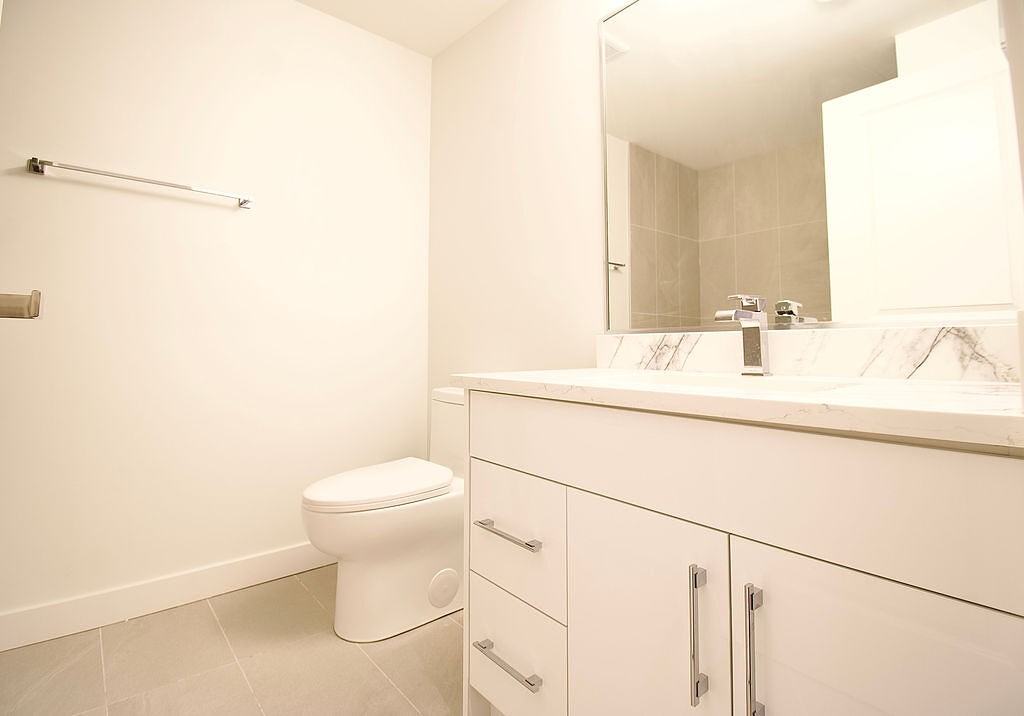 1433 29 St Sw - Photo 6 of 21