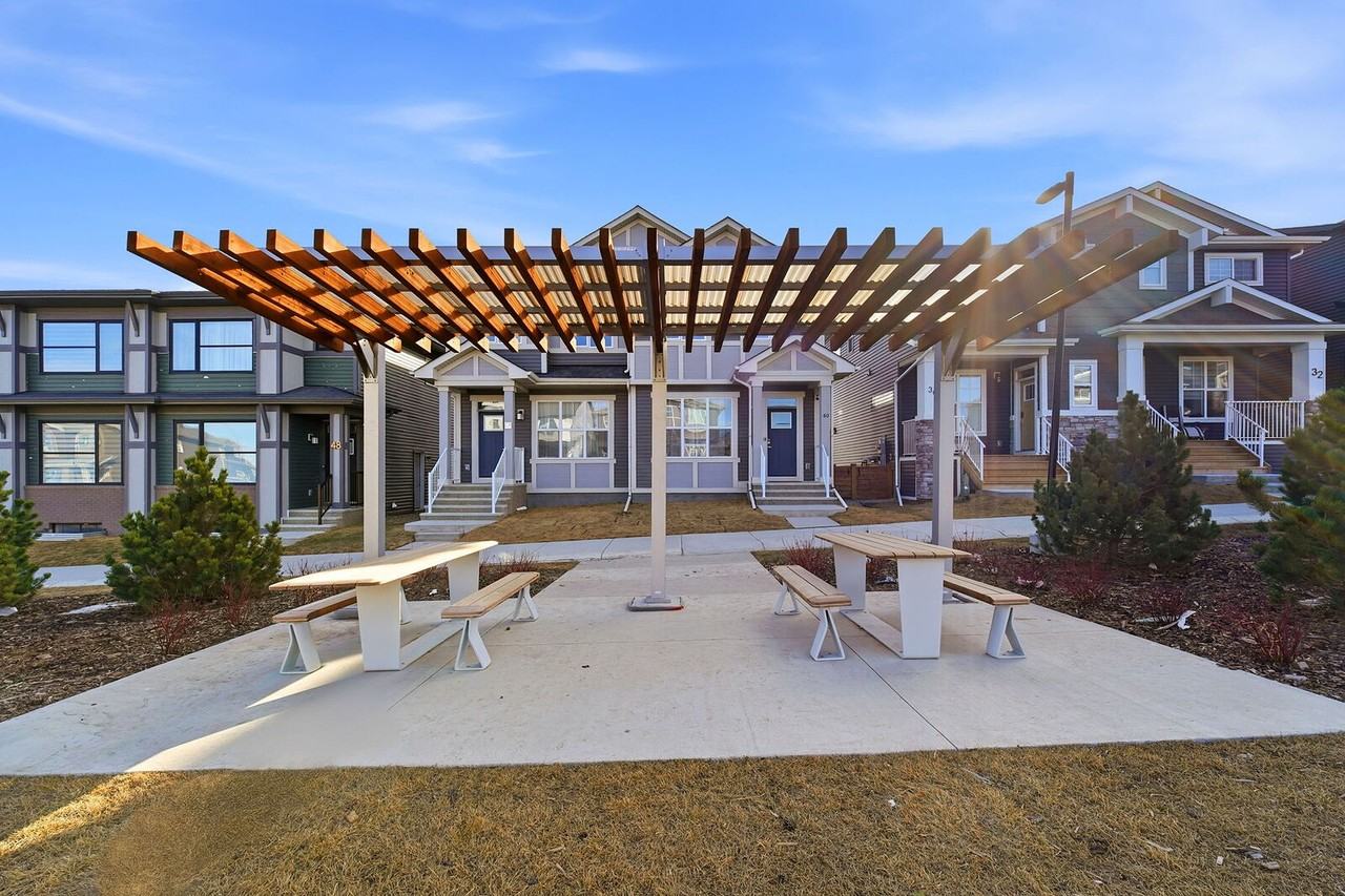 11 Herron Rise Ne - Photo 7 of 15