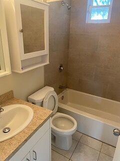 3307B 15 St Sw - Photo 4 of 7