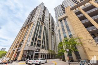 700 N Larrabee St #1902 - Photo 1 of 1