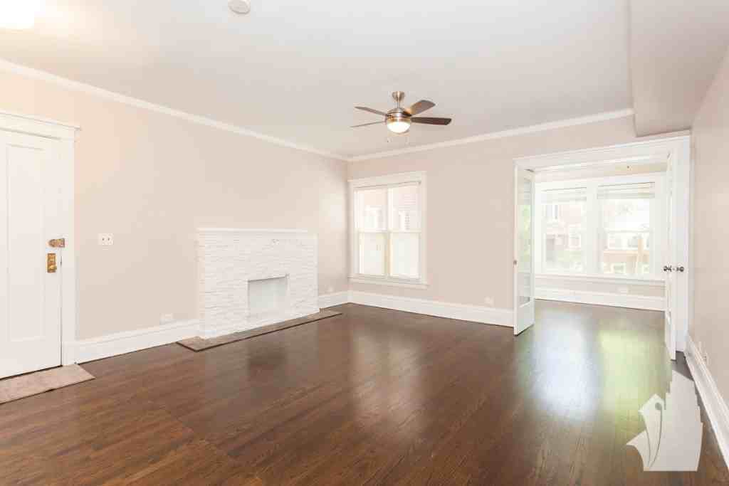 729 W Buckingham Pl #7 - Photo 5 of 17