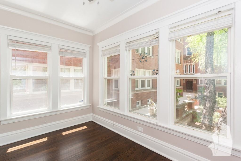 729 W Buckingham Pl #7 - Photo 7 of 17