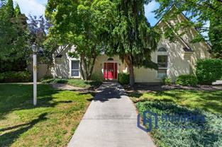 1948 E Cypress Point Dr - Photo 1 of 1