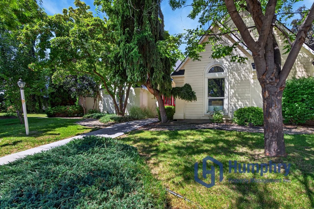 1948 E Cypress Point Dr - Photo 3 of 44