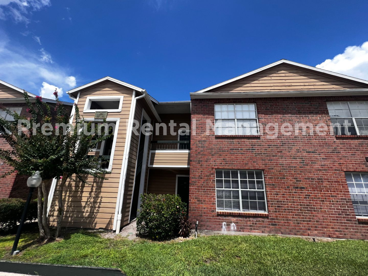 4355 Perkinshire Ln