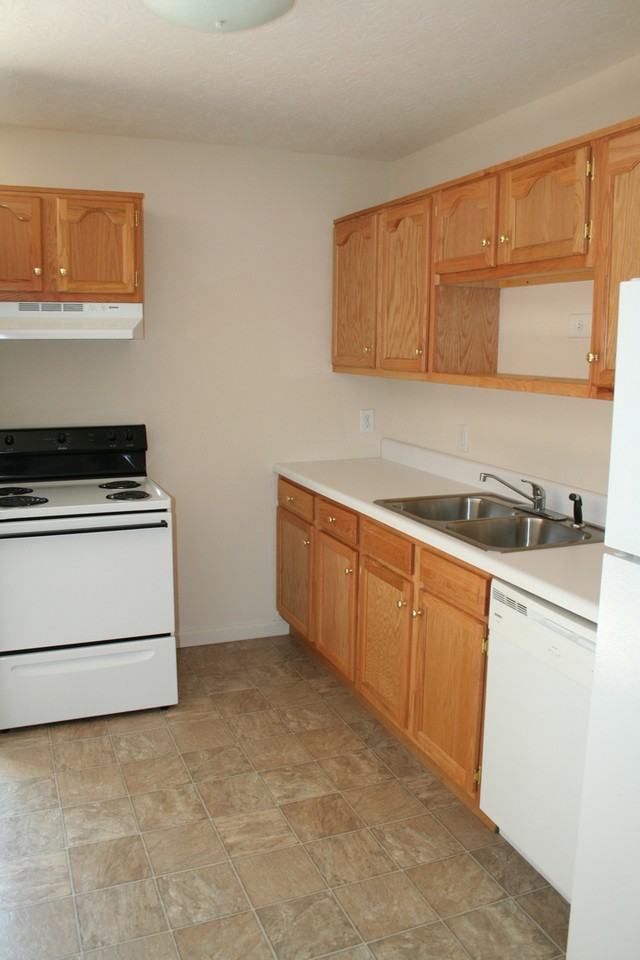 Charis Landing - Photo 3 of 10