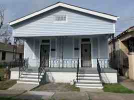 featured image of 3320 Delachaise St