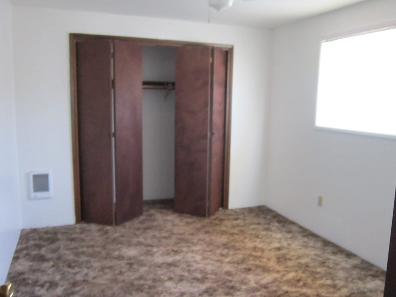 626 Van Ness Ave - Photo 6 of 12