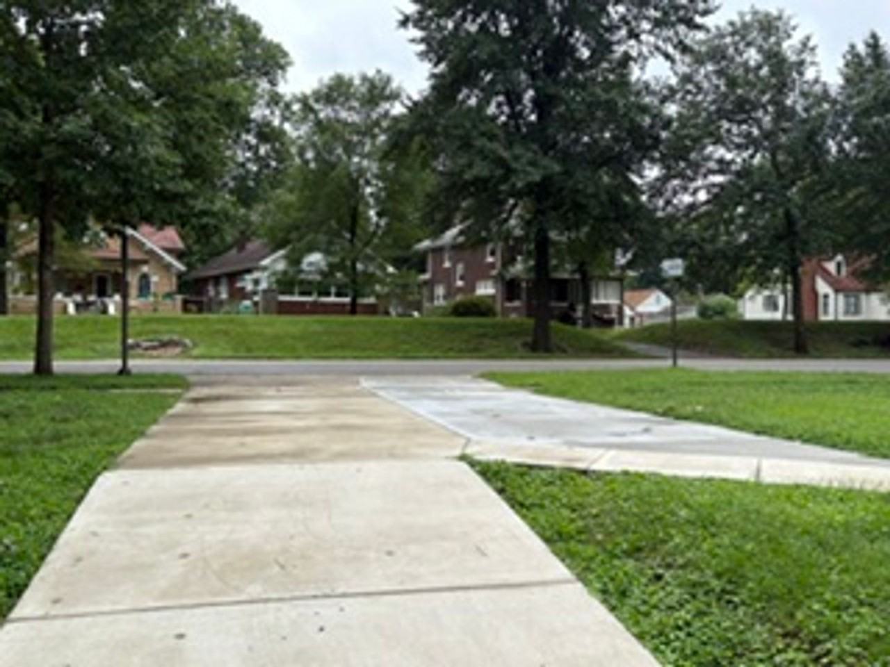 300 Northwestern Pkwy - Photo 4 of 26