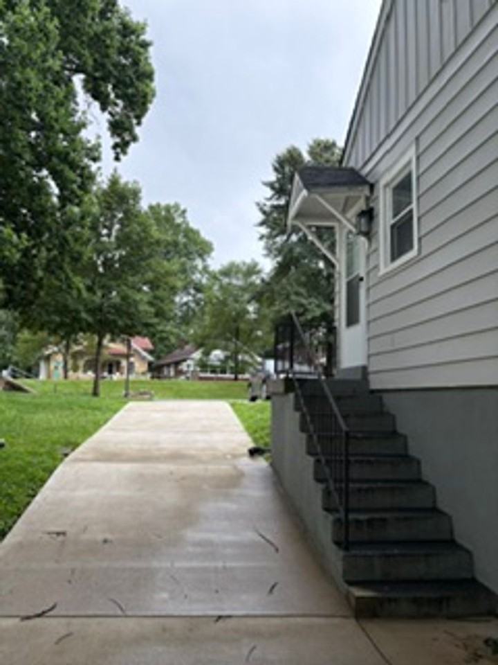 300 Northwestern Pkwy - Photo 6 of 26