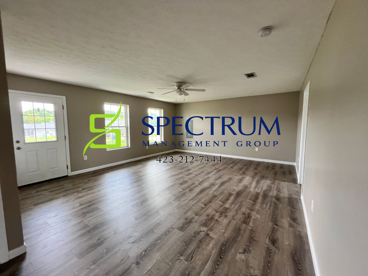 2054 Jonathon Dr - Photo 2 of 20